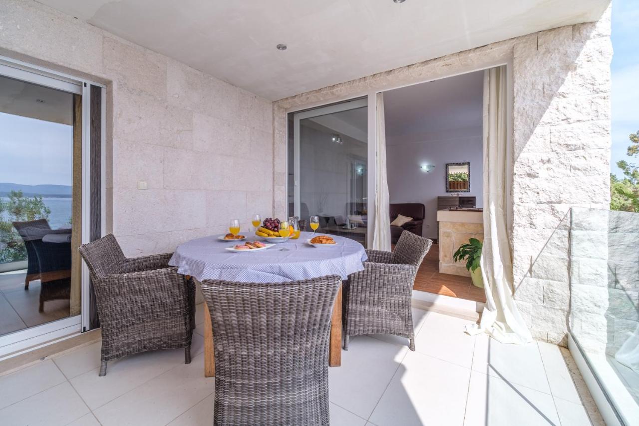 מורביצה Rooms Plaza Divuje מראה חיצוני תמונה