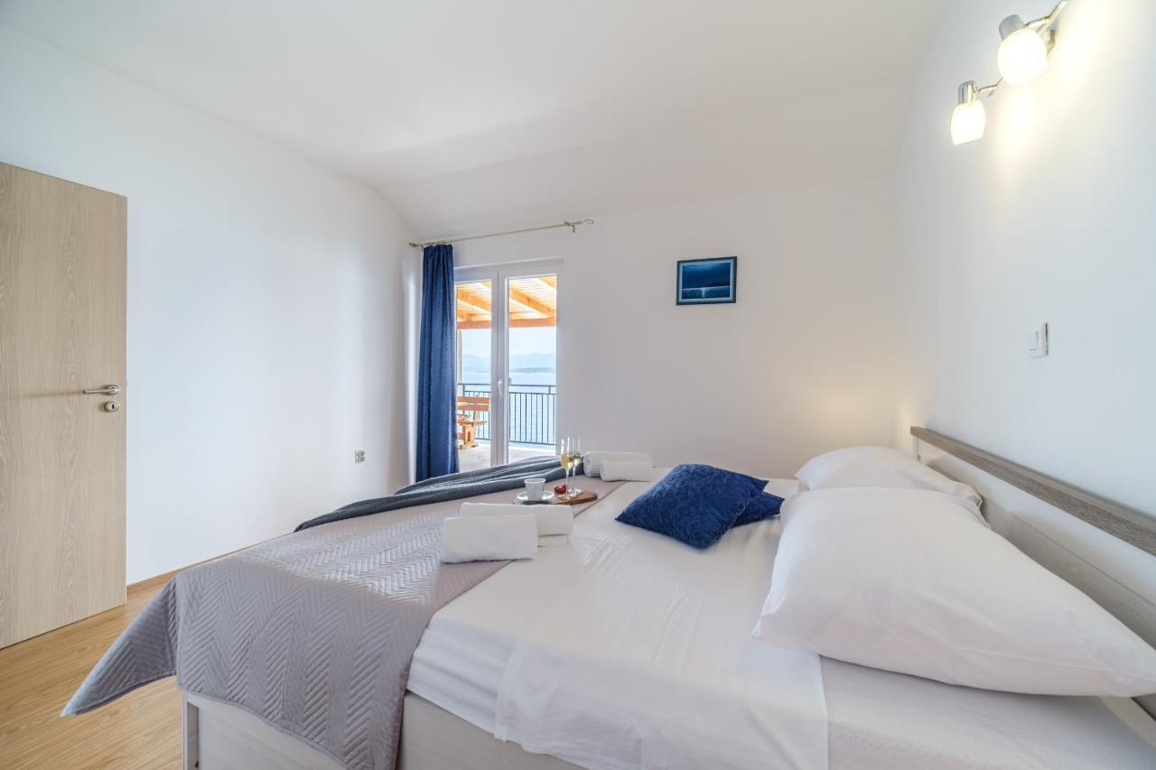 מורביצה Rooms Plaza Divuje מראה חיצוני תמונה