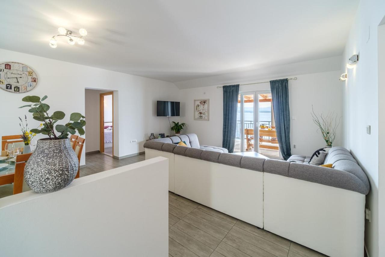 מורביצה Rooms Plaza Divuje מראה חיצוני תמונה